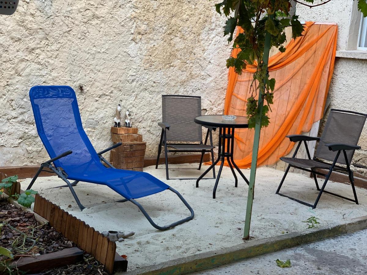 Studio Fond De Jardin Chez Jean-Luc Διαμέρισμα Μασσαλία Εξωτερικό φωτογραφία